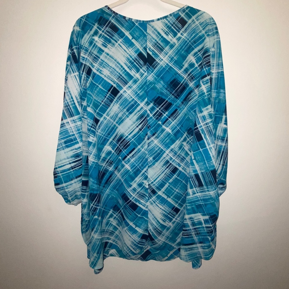 Catherines Ruffled neckline long sleeve Dress - Picture 6 of 6